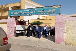 متابعة سير العملية التعليمية فى بداية العام الدراسي الجديد 