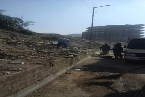 أعمال نظافة بالحي