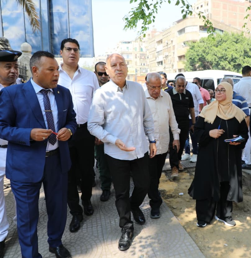 محافظ القاهرة يوجه بسرعة إنجاز أعمال تطوير شارع السرايات