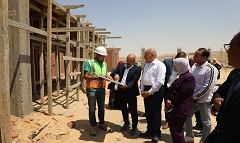 محافظ القاهرة يتفقد الأعمال الانشائية لتنفيذ مشروع شلتر الكلاب الضالة