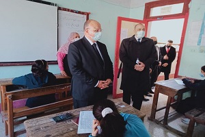 cairo_governor_inspects_perparatory_exams.jpg
