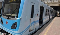 train.jpg (3)