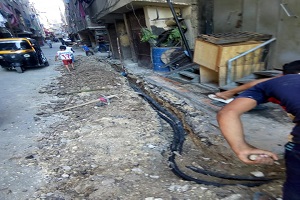 تحويل شبكات الكهرباء الهوائية إلى كابلات أرضية. 
