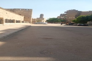 أعمال نظافة بالحي