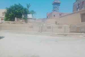 أعمال نظافة بالحي