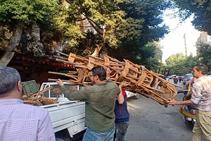 غلق 7 مقاهي خلال حملة لرفع الإشغالات بحي طره