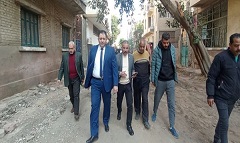 متابعة مشروعات البنية التحتية بنطاق الحي