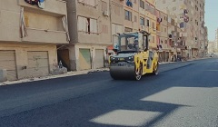 استكمال أعمال الرصف بشارع الترولي