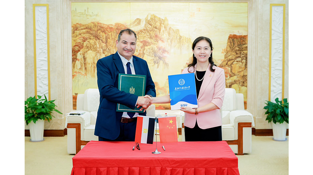 المجلس الأعلى للآثار وجامعة شانغهاي يوقعان مذكرة تفاهم لتعزيز التعاون بالمتاحف 