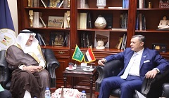 وزير السياحة يستقبل سفير السعودية لبحث تعزيز أوجه التعاون بين البلدين