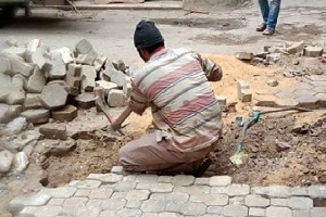 متابعة أعمال النظافة بالحي