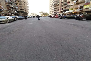 حملة لرفع الإشغالات والسيارات المتهالكة بشوارع المعصرة