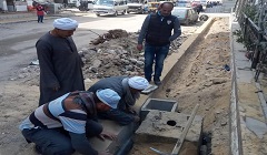 تركيب قواعد أعمدة إنارة وغرف كابلات بشارع العمران