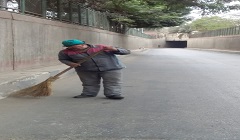 متابعة اعمال النظافة بنطاق الحي  