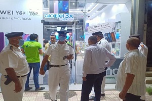 حملة ضد المحال العامة والكافيهات المخالفة بحي عين شمس
