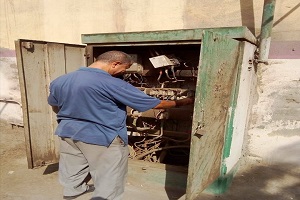 صيانة لأعمدة الأضاءة  
