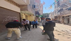 حملة لرفع الاشغالات ببعض شوارع الحي